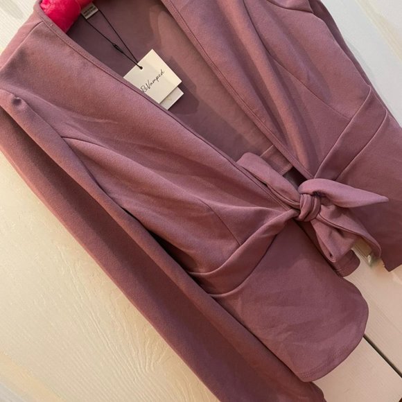 Lapel Neck Flap Front Blazer - Picture 3 of 7